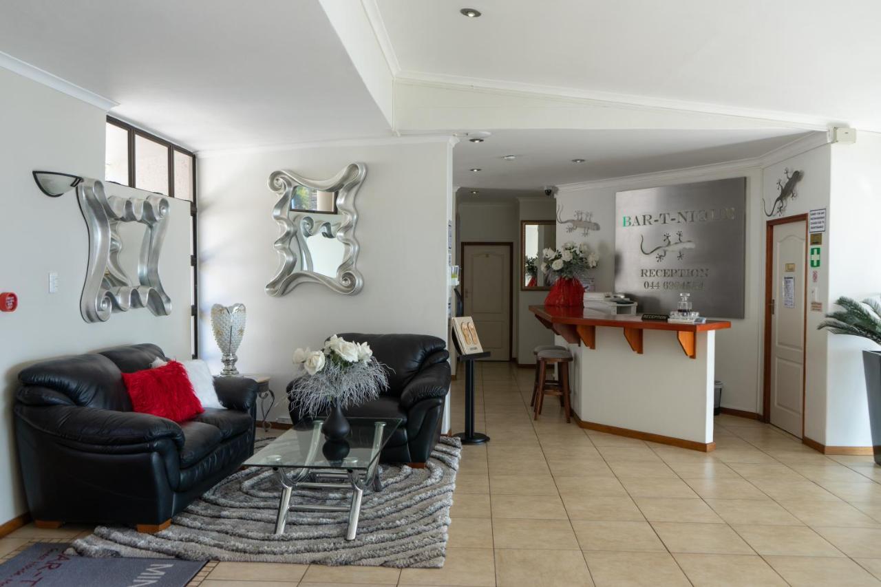 Bar-T-Nique Guest House Mosselbaai Buitenkant foto