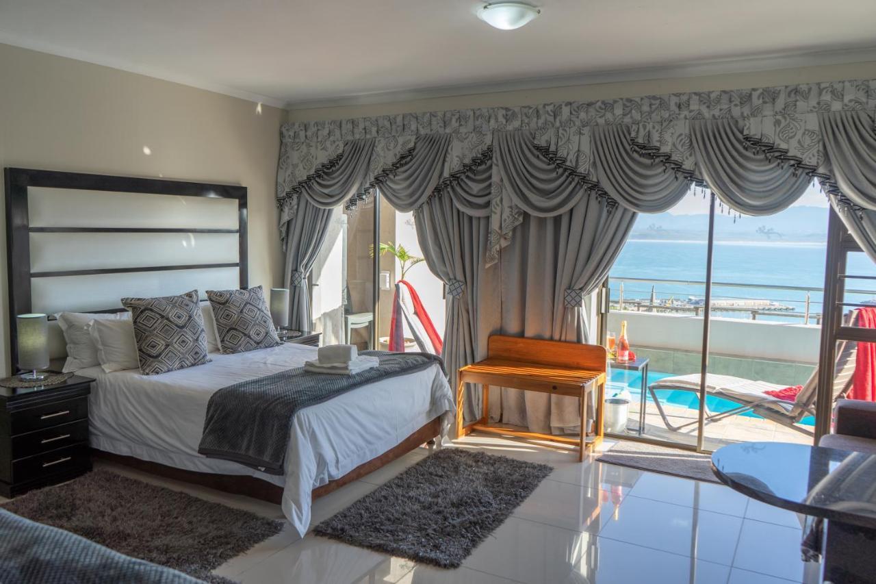 Bar-T-Nique Guest House Mosselbaai Buitenkant foto
